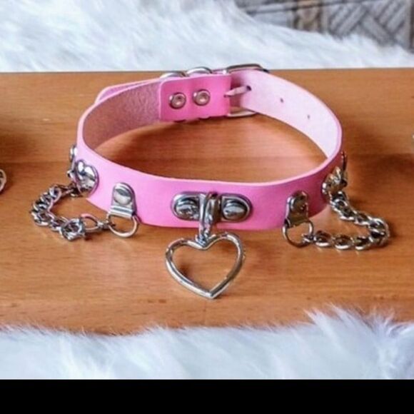Pink Silver Heart Shaped Choker Necklace, PINK Silver Heart Pendant Choker - Picture 2 of 12